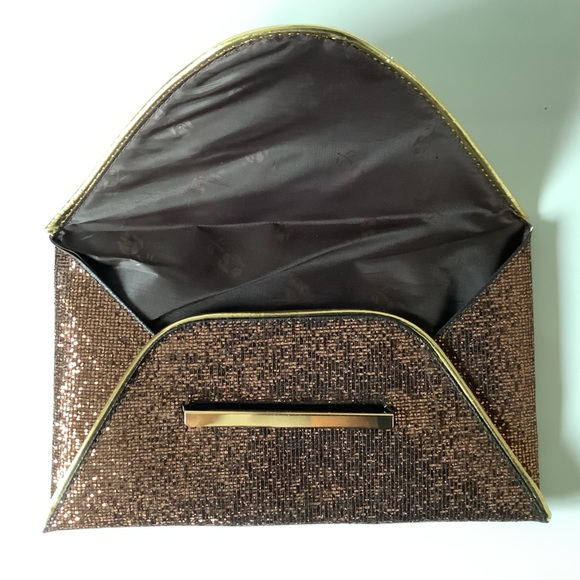 Glitter Clutch - Picture 4 of 6